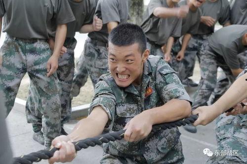 新兵剪头表情包