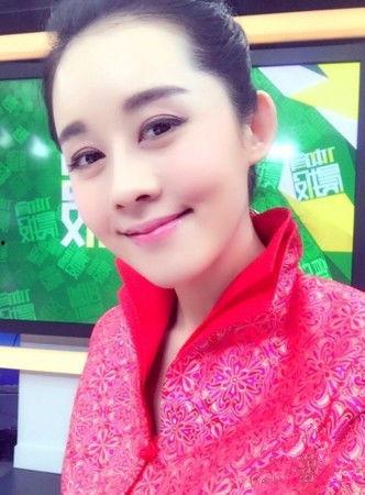 央视女主播三围,身材火辣的主持界新宠